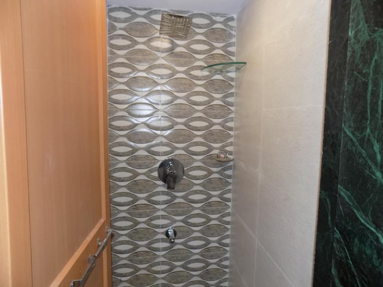 Metro Inn Dormitory Mumbai Exterior foto