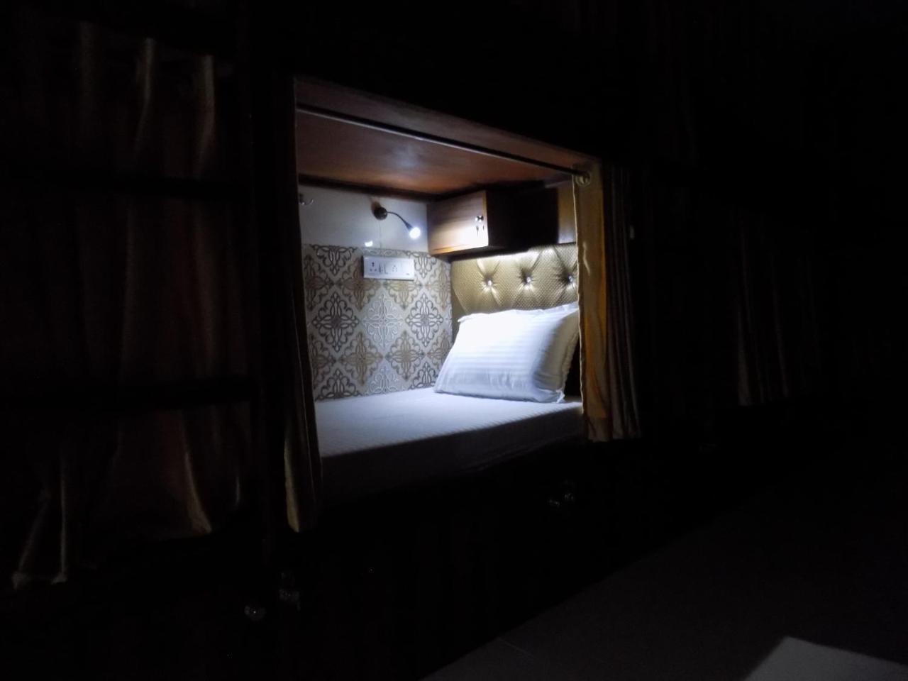 Metro Inn Dormitory Mumbai Exterior foto